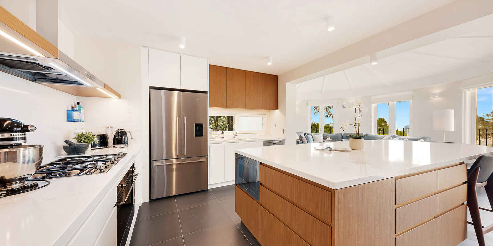 42 Narani Crescent  Northbridge