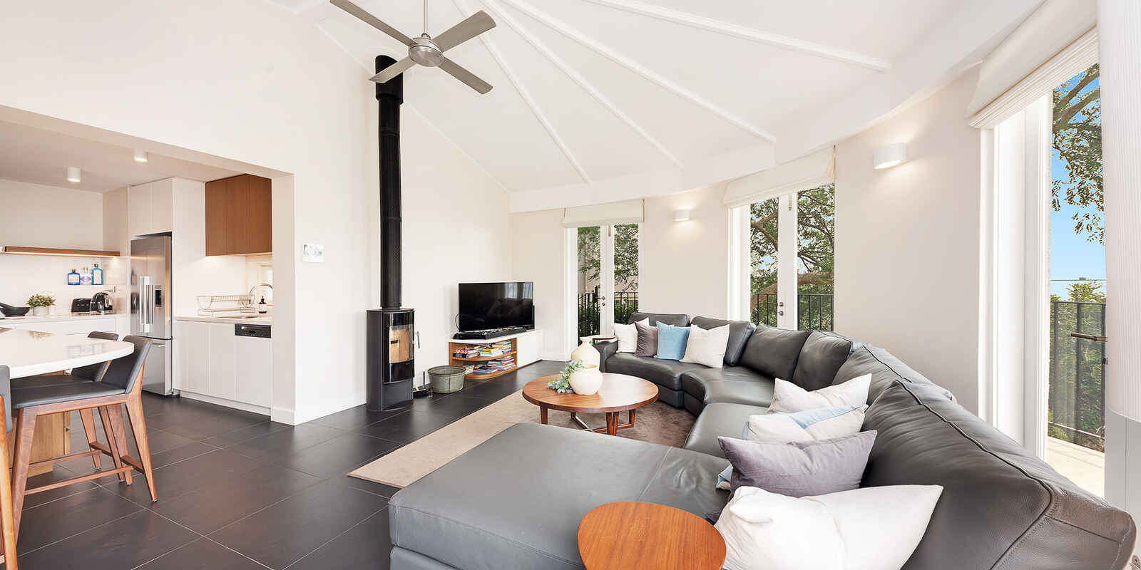 42 Narani Crescent  Northbridge