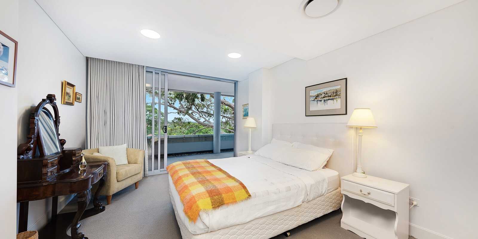 201/160 Sailors Bay Road Northbridge