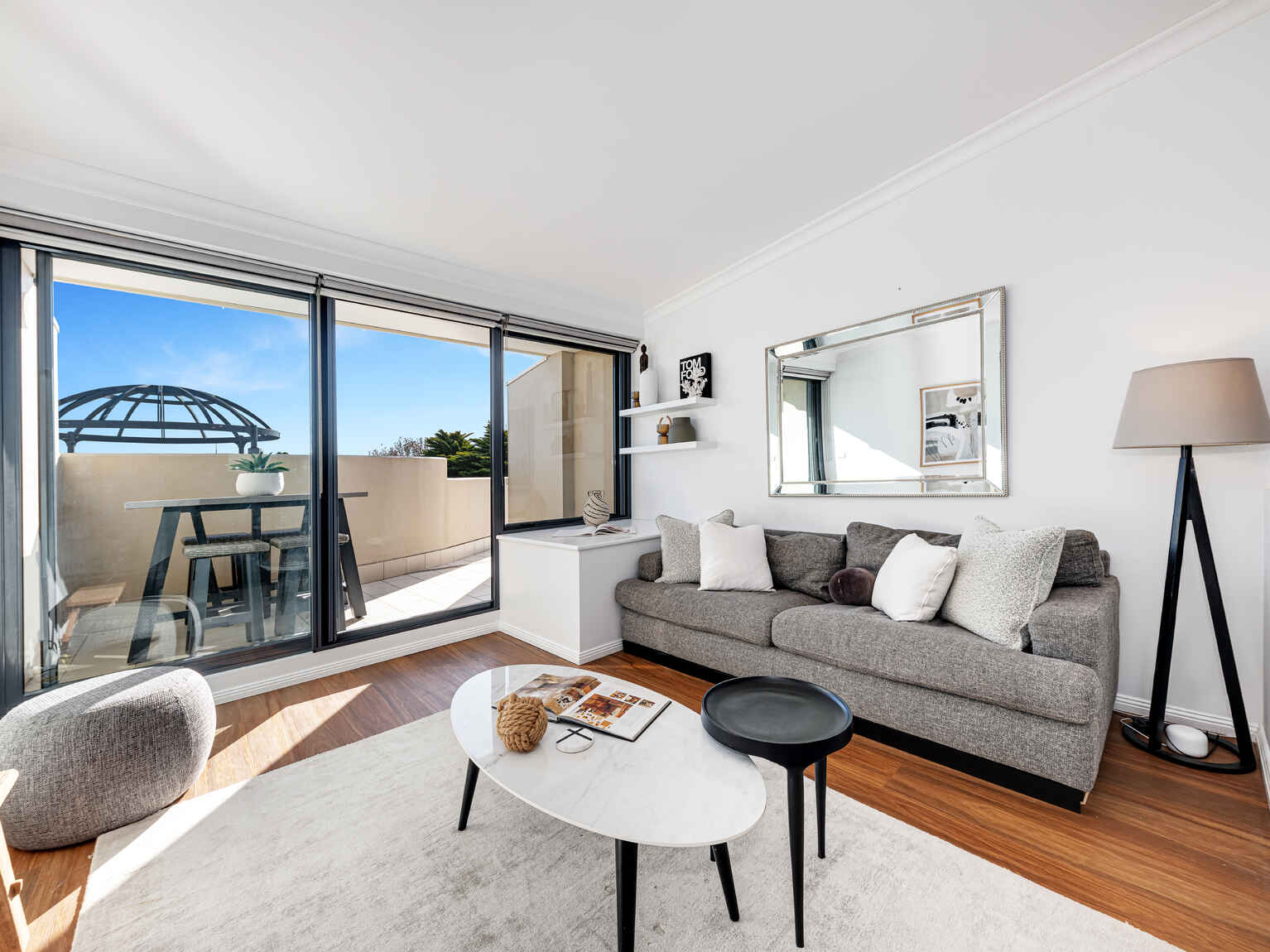 27/122 Sailors Bay Road Northbridge