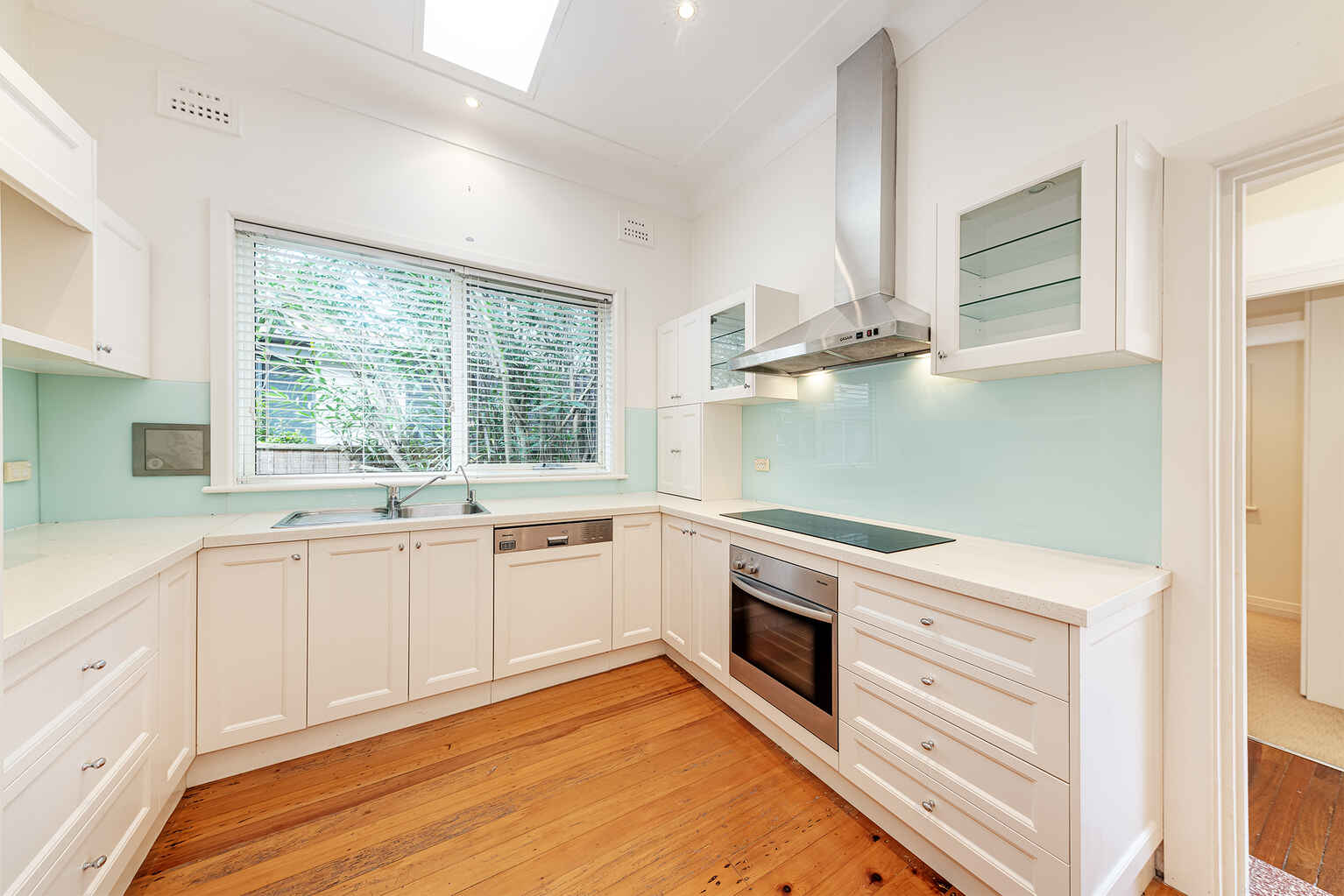 10 Malacoota Road Northbridge 10 Malacoota Road Northbridge