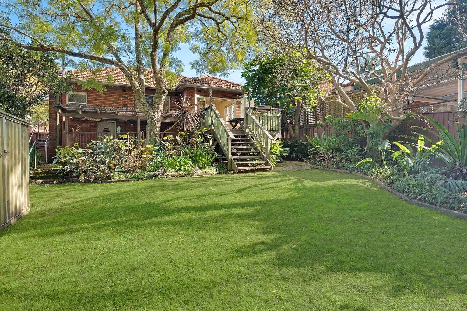 201 Eastern Valley Way Middle Cove