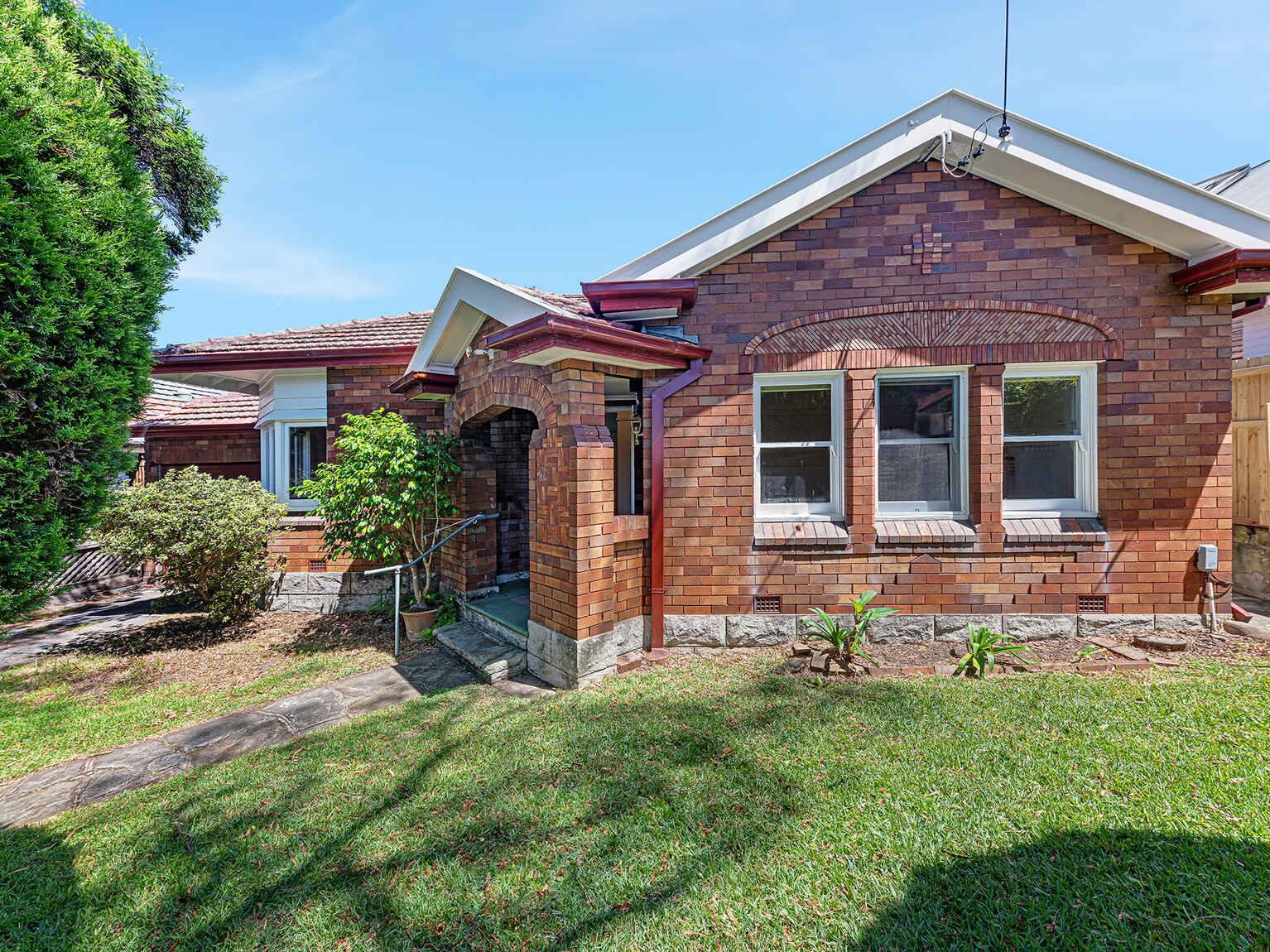36 Strathallen Avenue Northbridge