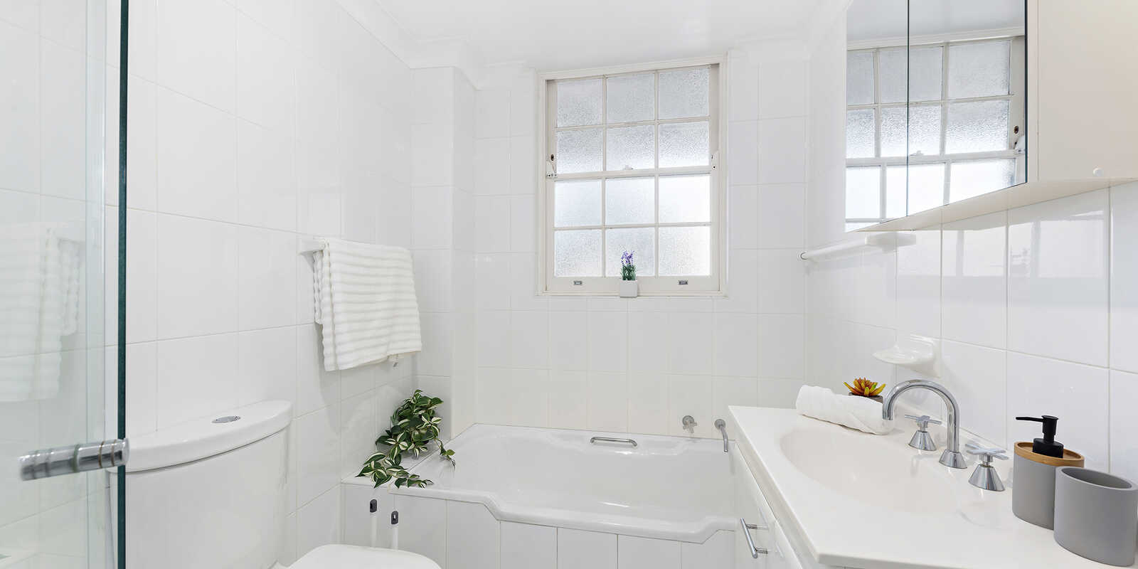 2/267-271 Sailors Bay Road Northbridge 2/267-271 Sailors Bay Road Northbridge