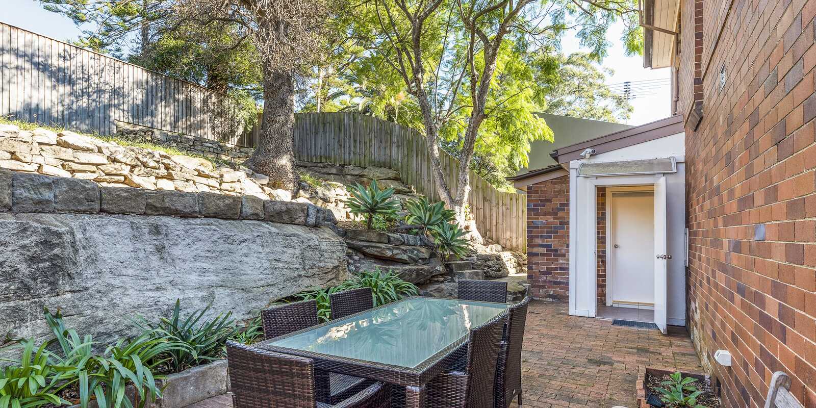 92 Kameruka road Northbridge