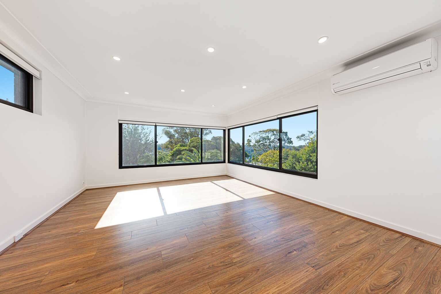 92 Kameruka road Northbridge