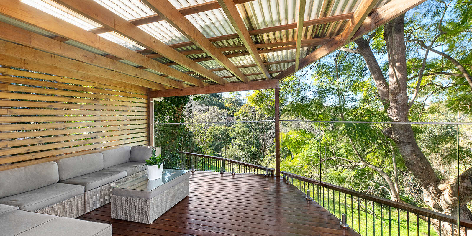 28 Morotai Crescent Castlecrag