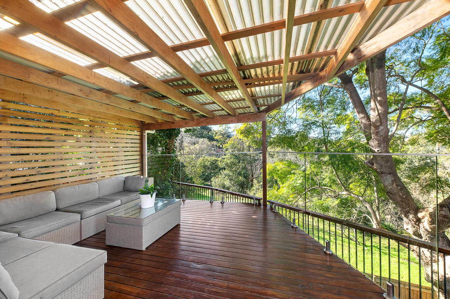 28 Morotai Crescent Castlecrag