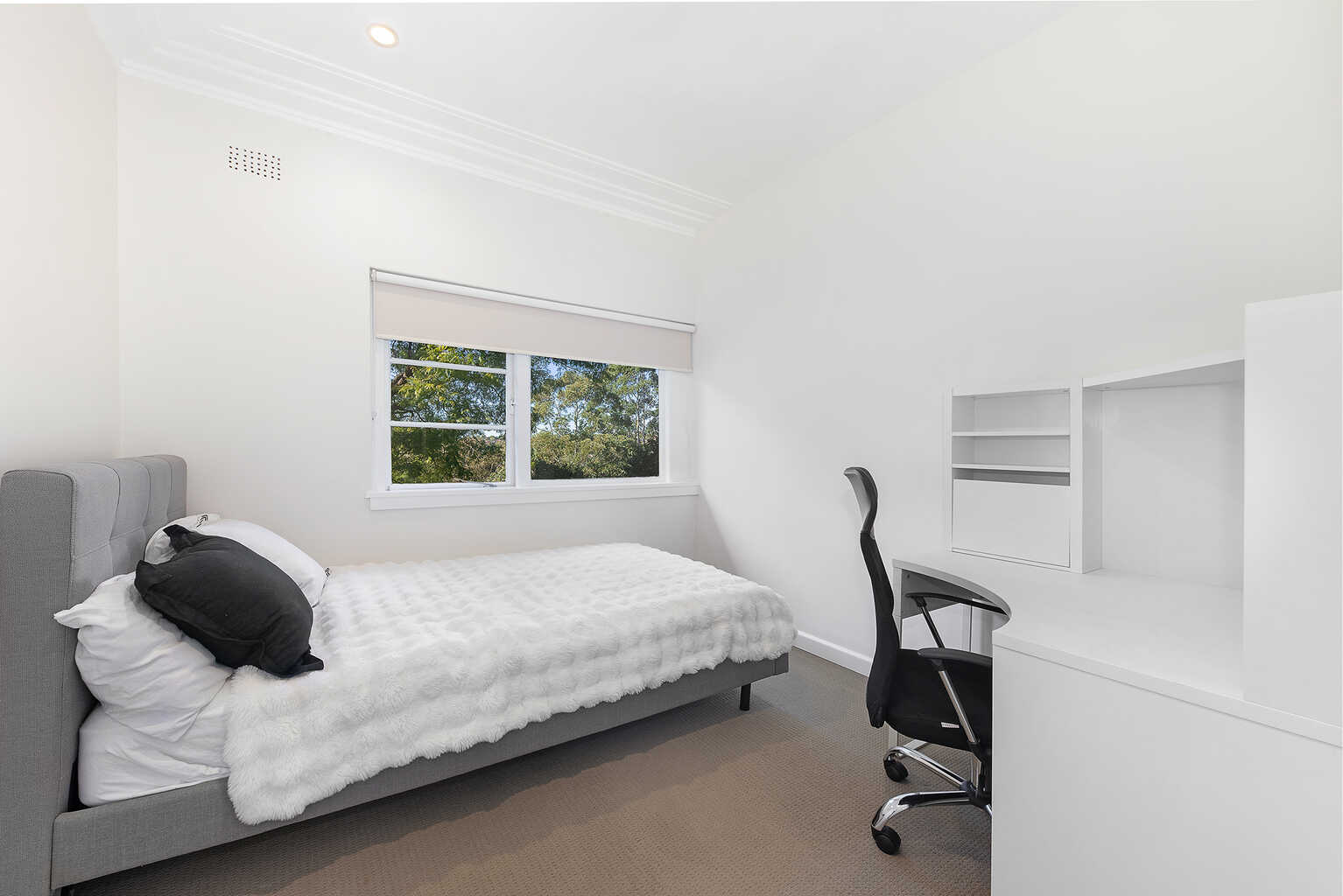 28 Morotai Crescent Castlecrag