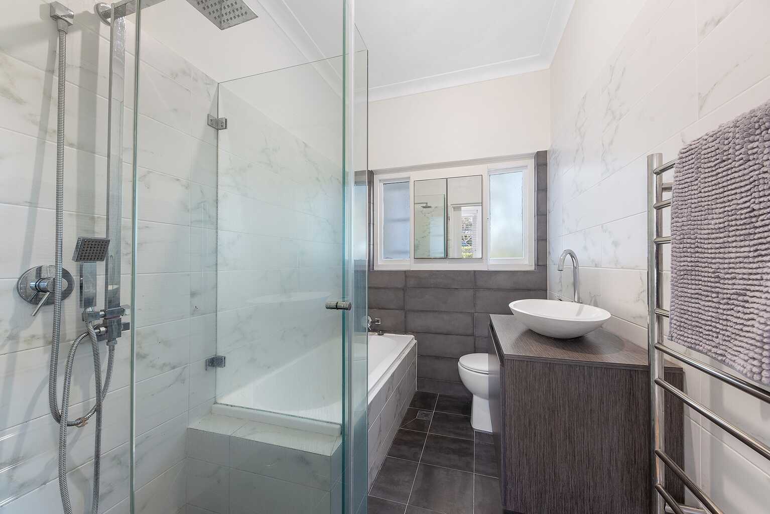 28 Morotai Crescent Castlecrag
