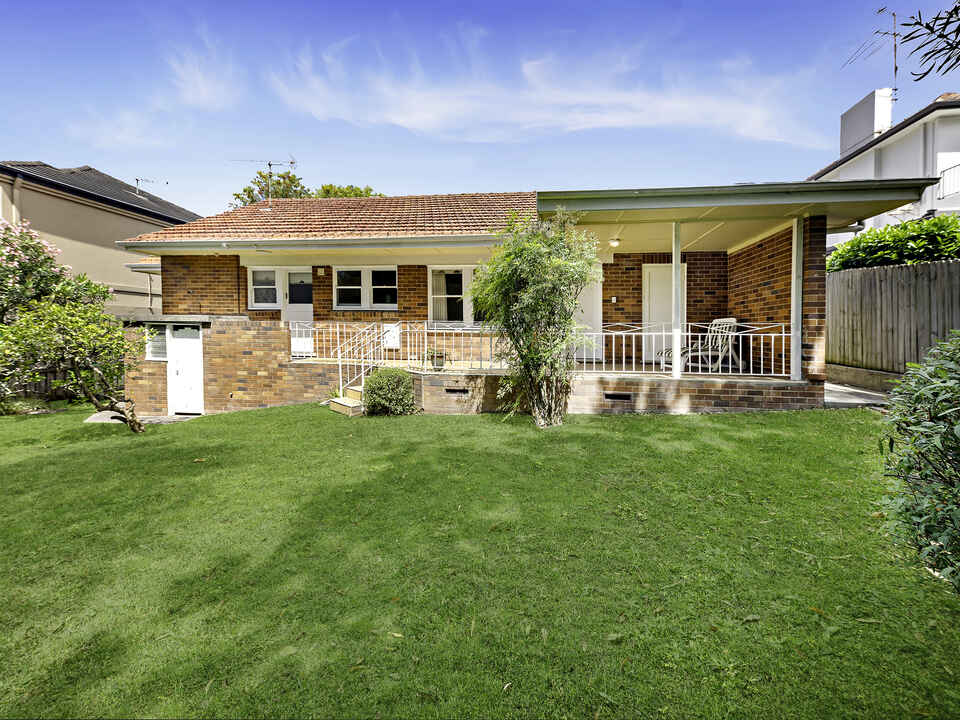 3 Miowera Road Northbridge