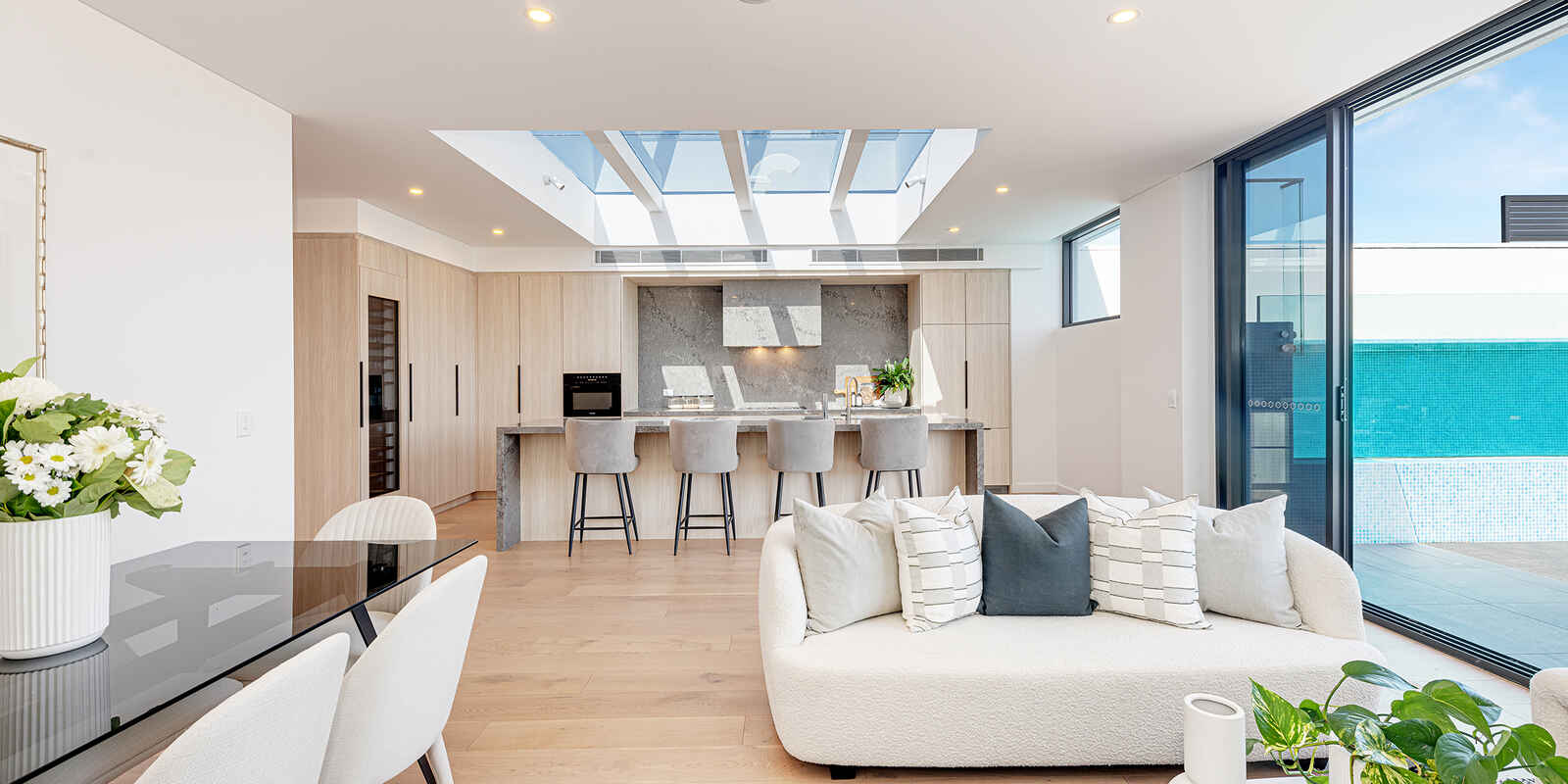 11/12 Amaroo Avenue Castle Cove