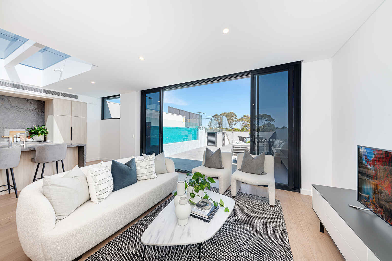 11/12 Amaroo Avenue Castle Cove 11/12 Amaroo Avenue Castle Cove