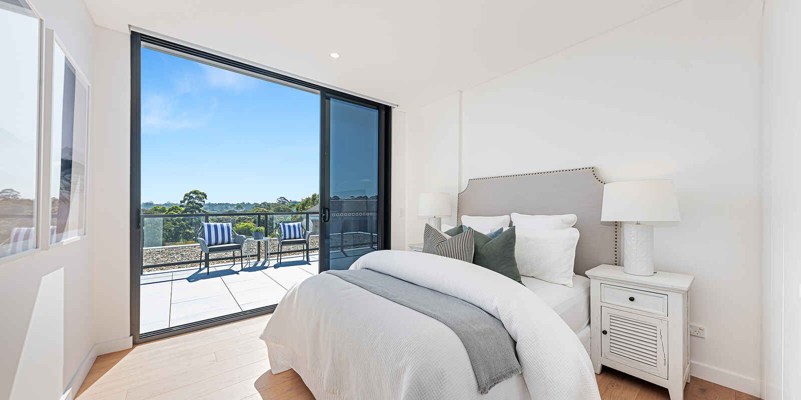 11/12 Amaroo Avenue Castle Cove