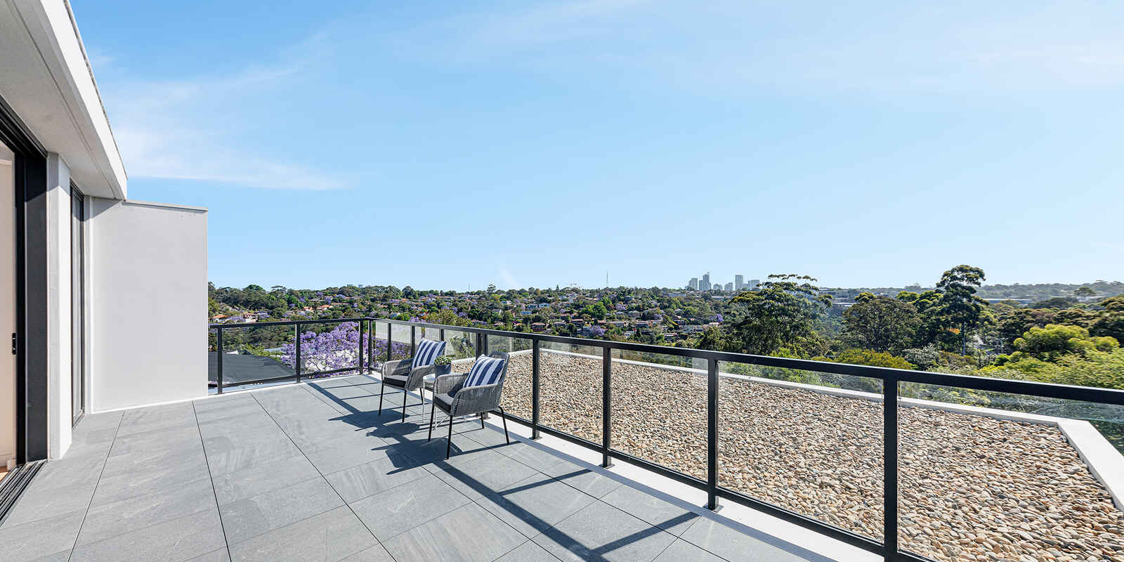 11/12 Amaroo Avenue Castle Cove