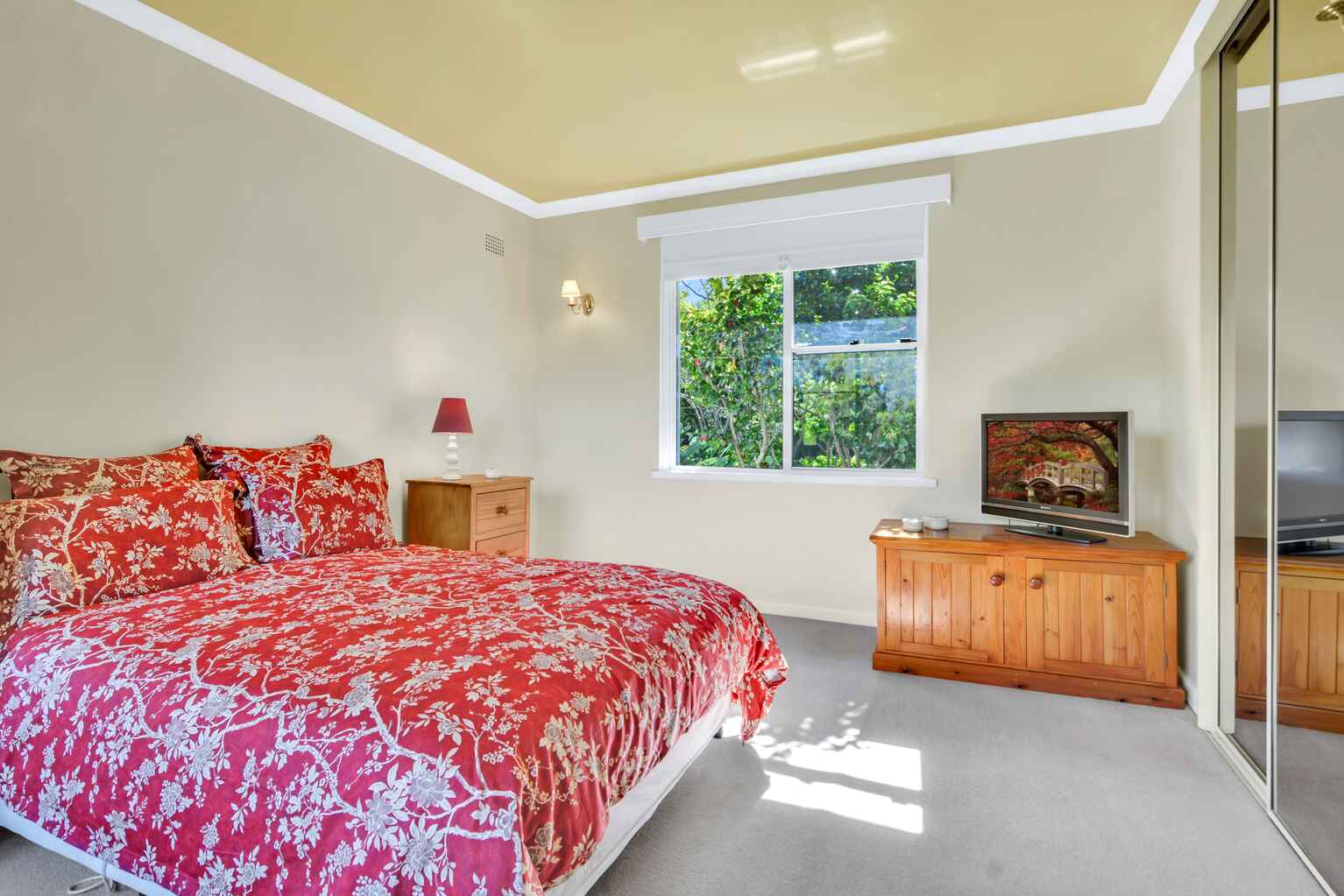 60 Coolawin Road  Northbridge