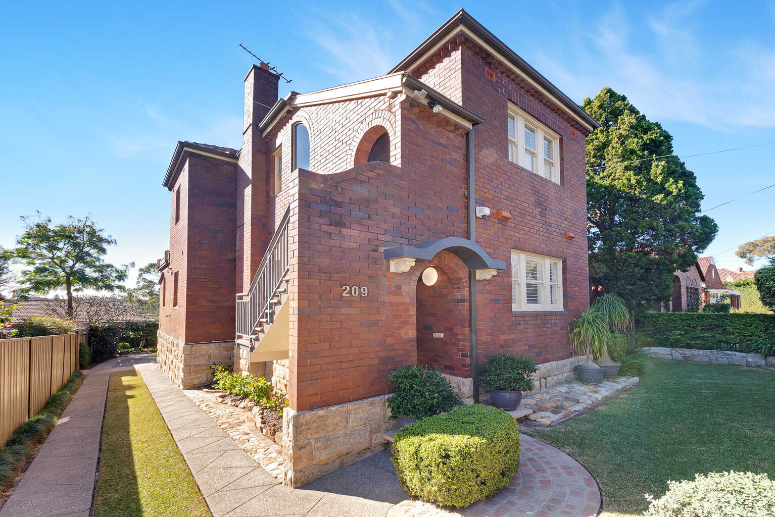 209 Sailors Bay Road Northbridge