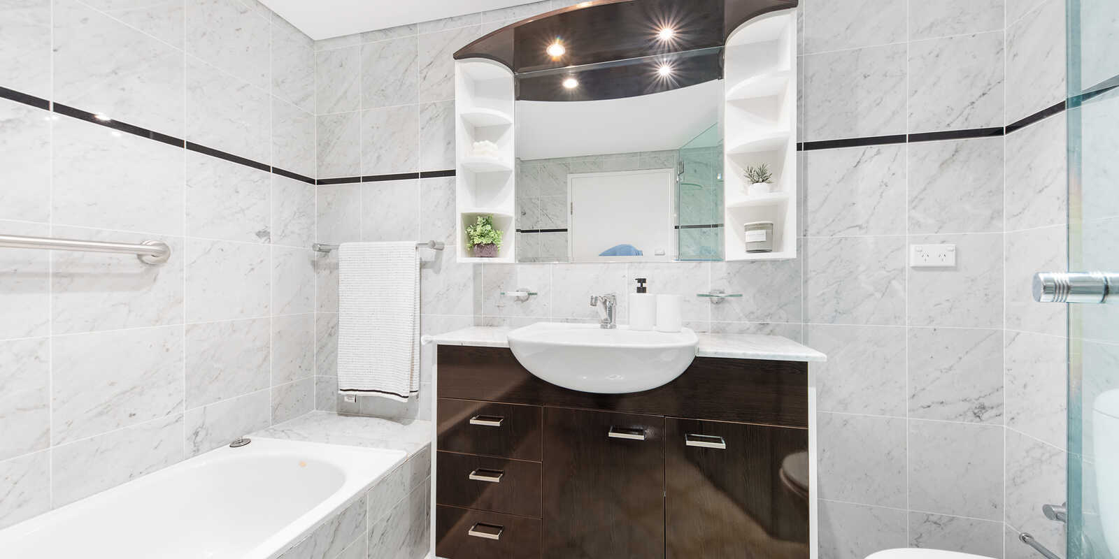 2/183 Sailors Bay Road Northbridge 2/183 Sailors Bay Road Northbridge