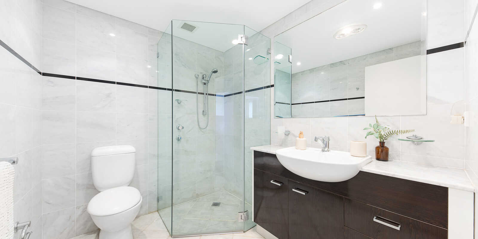 2/183 Sailors Bay Road Northbridge 2/183 Sailors Bay Road Northbridge