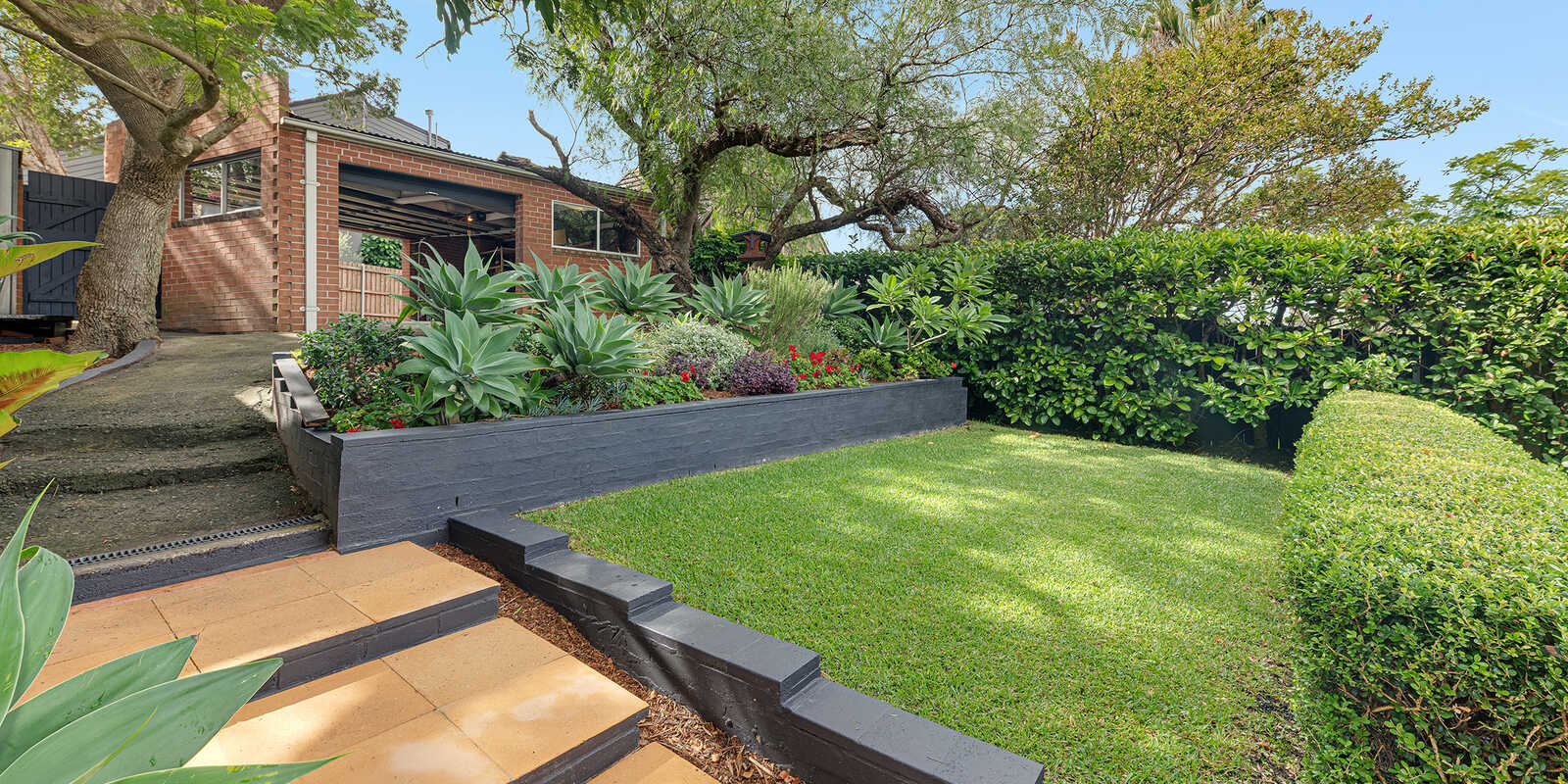 37 Strathallen Avenue Northbridge