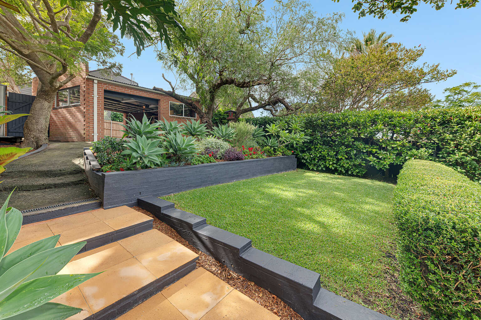 37 Strathallen Avenue Northbridge