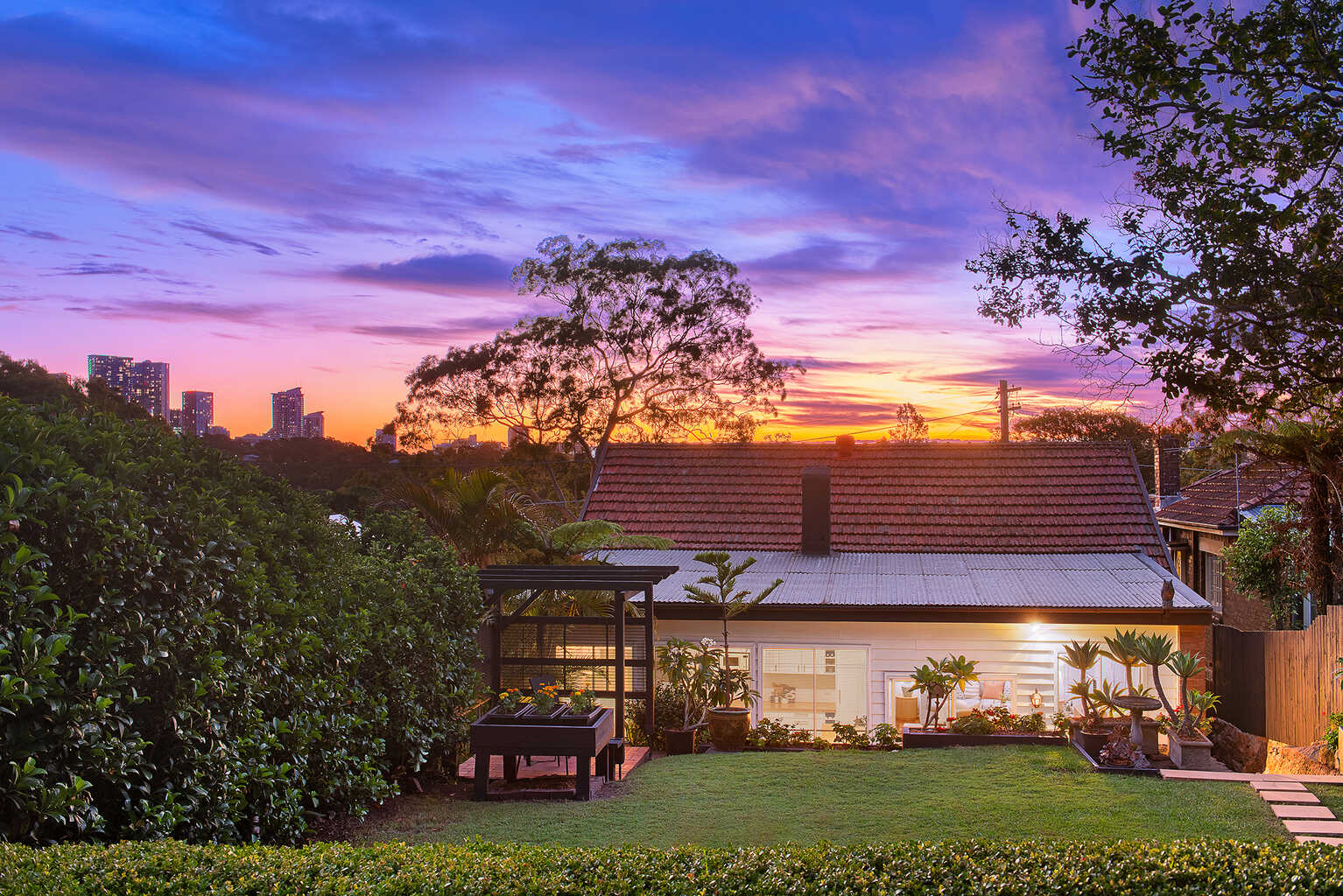 37 Strathallen Avenue Northbridge