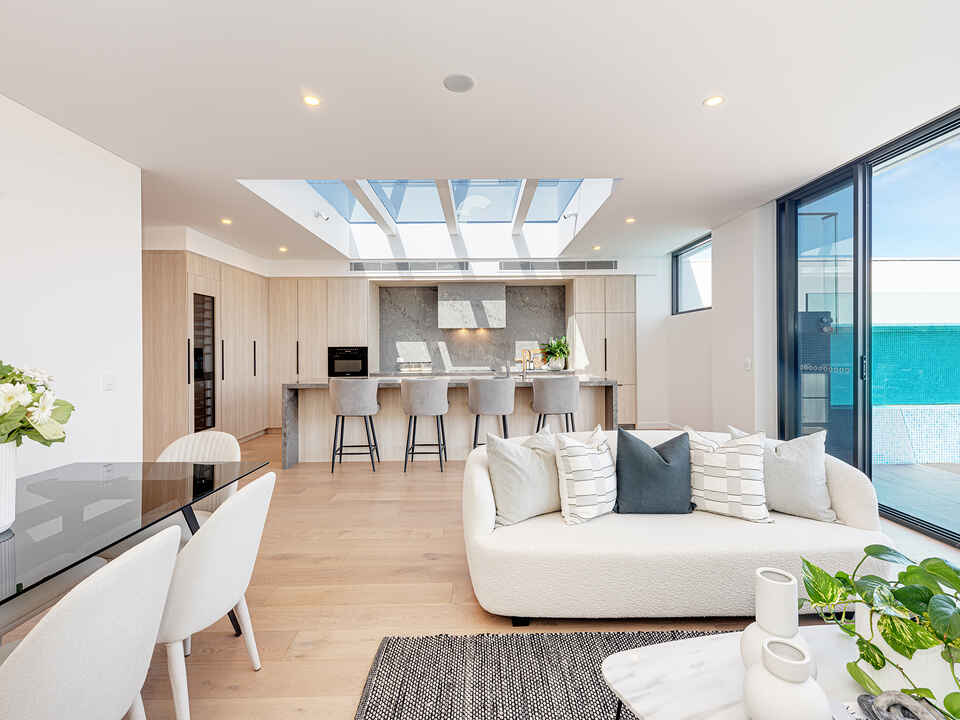 11/12 Amaroo Avenue Castle Cove