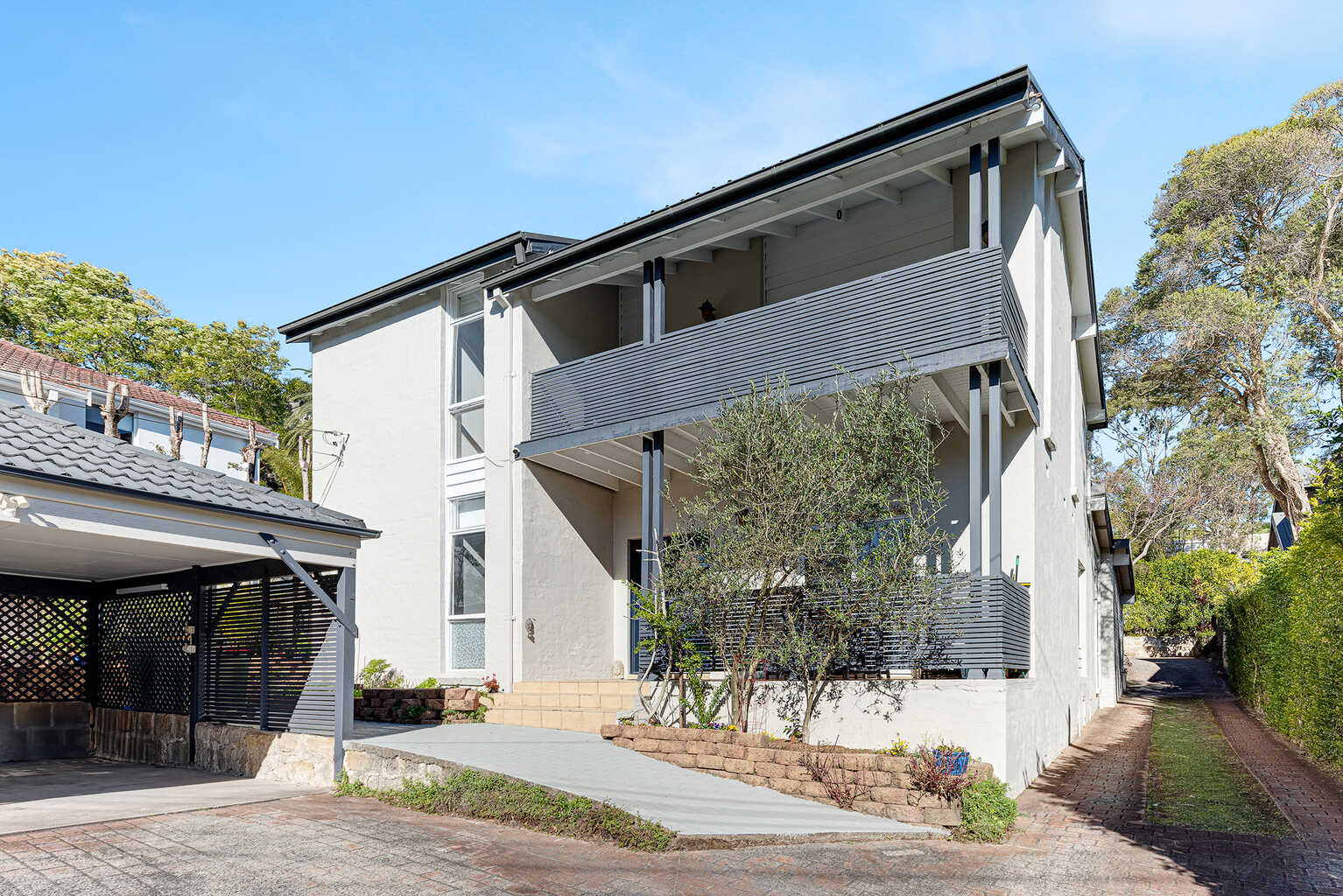 52 Kameruka Road Northbridge