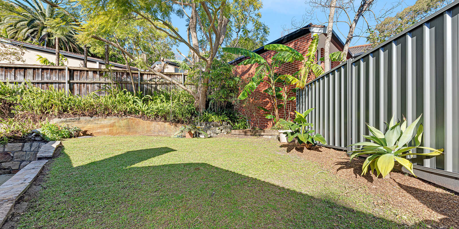 52 Kameruka Road Northbridge