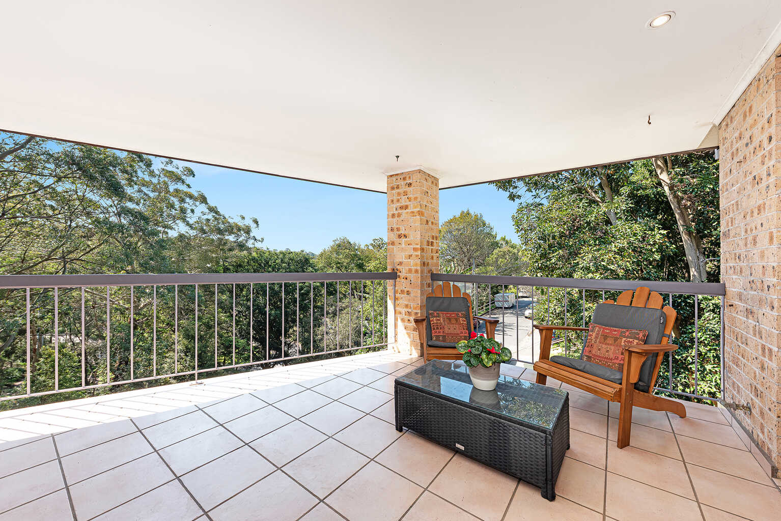 2/42A  Pine Street East Cammeray