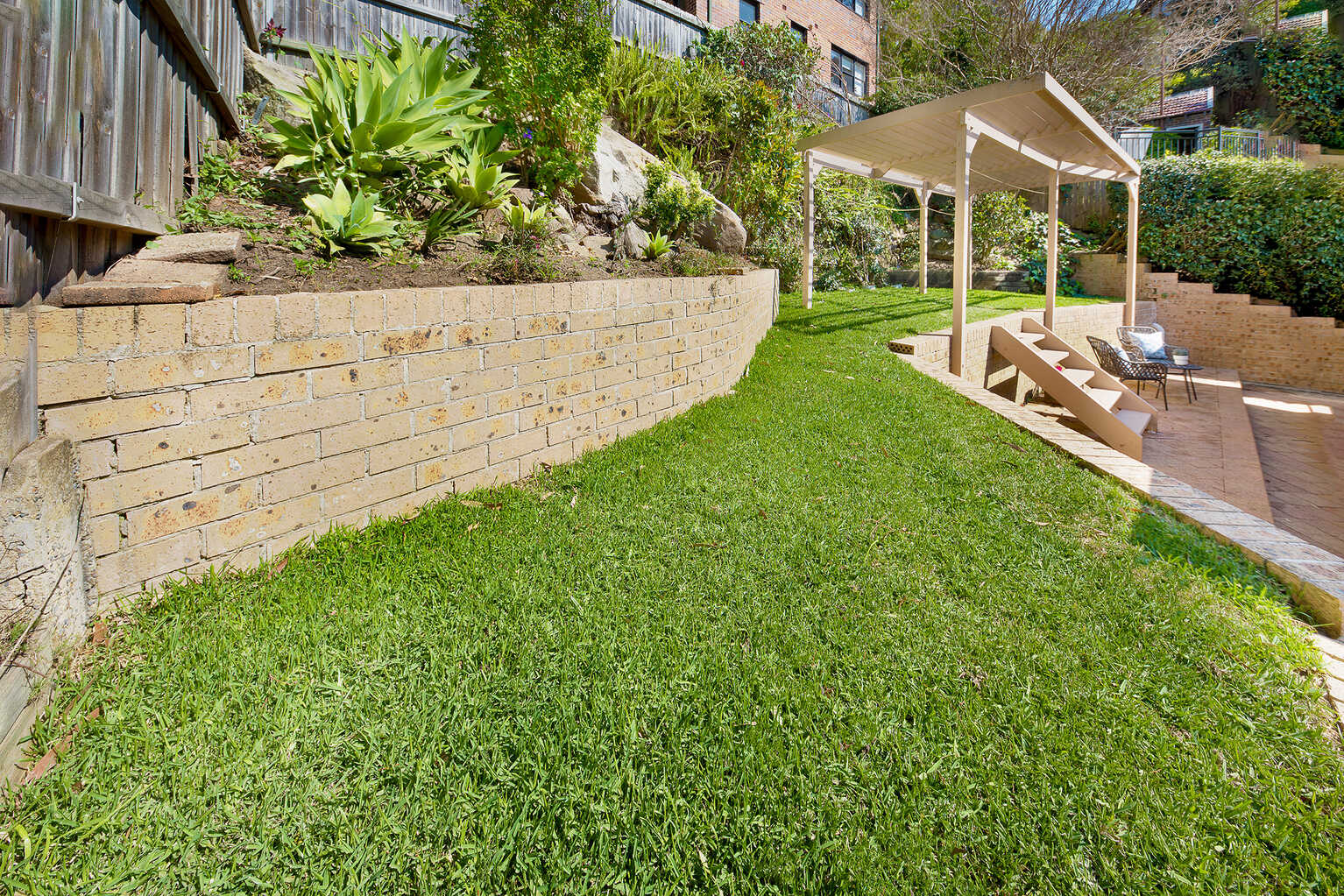 2/42A  Pine Street East Cammeray