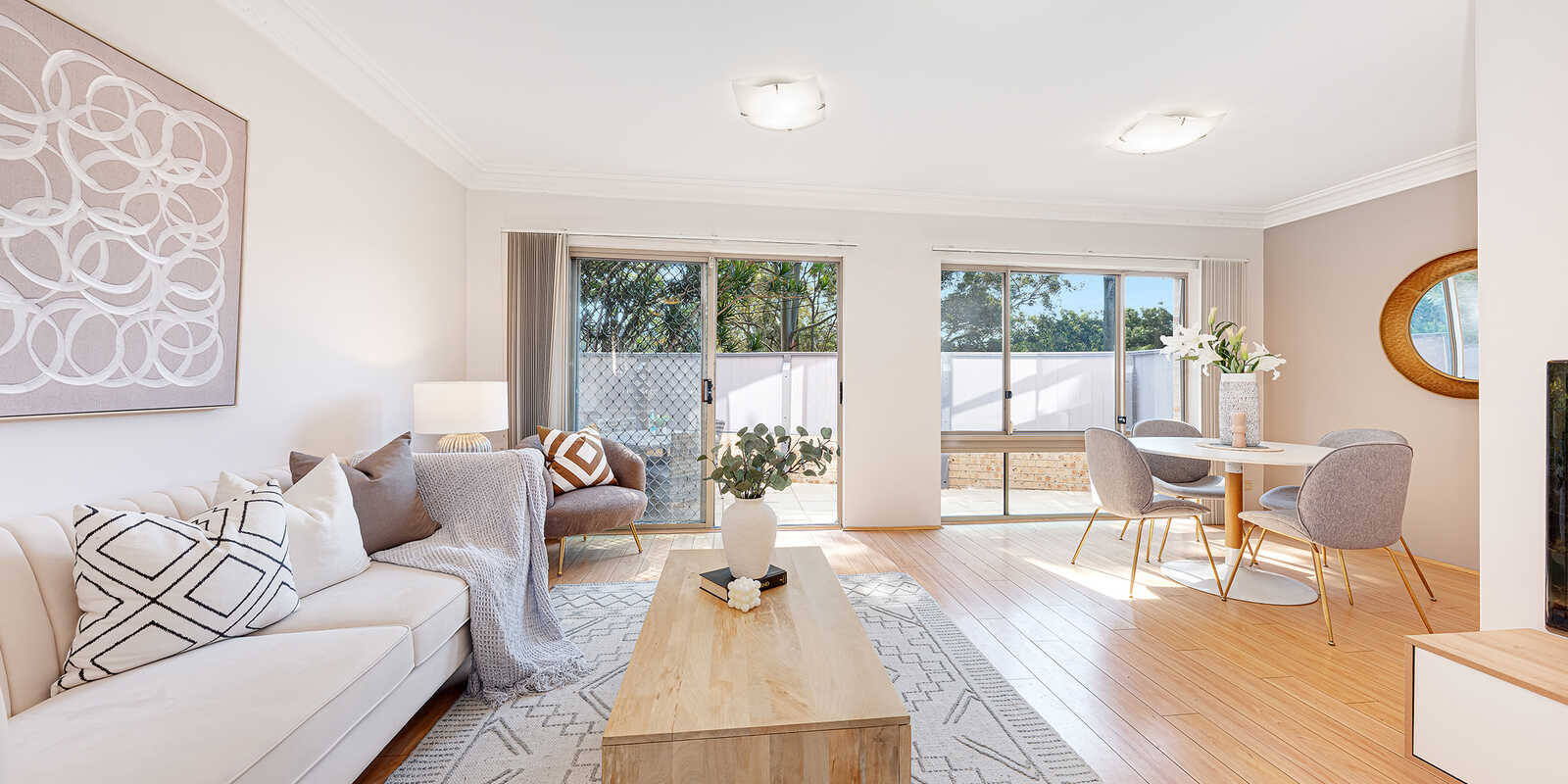 2/42A  Pine Street East Cammeray