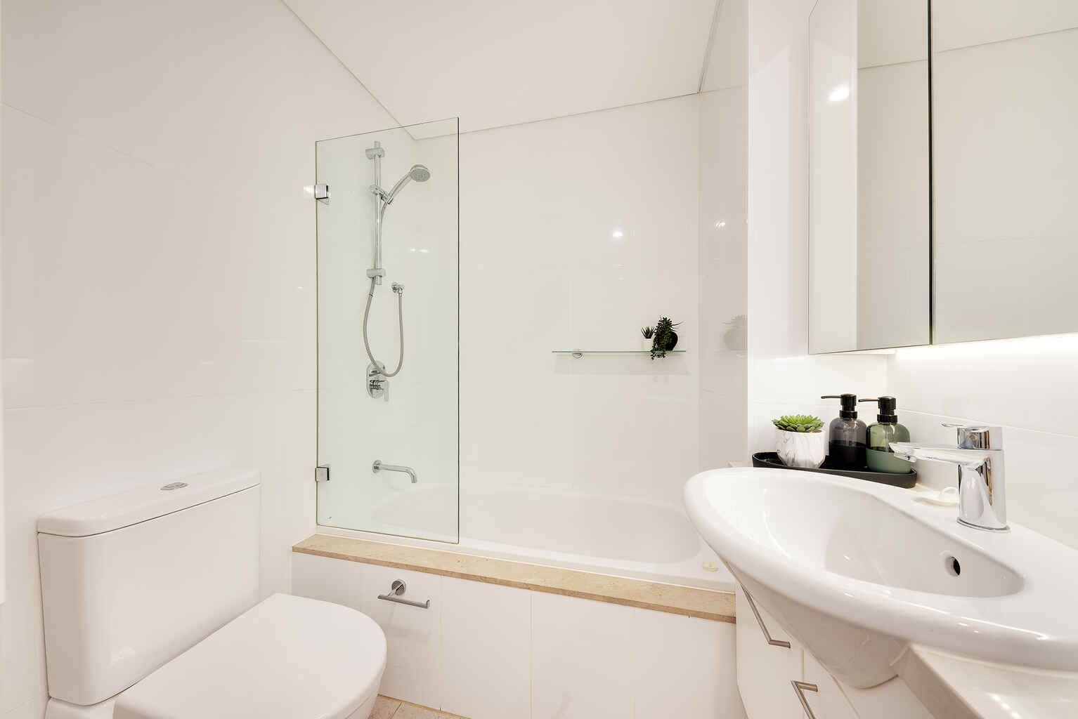 203/160 Sailors Bay Road Northbridge