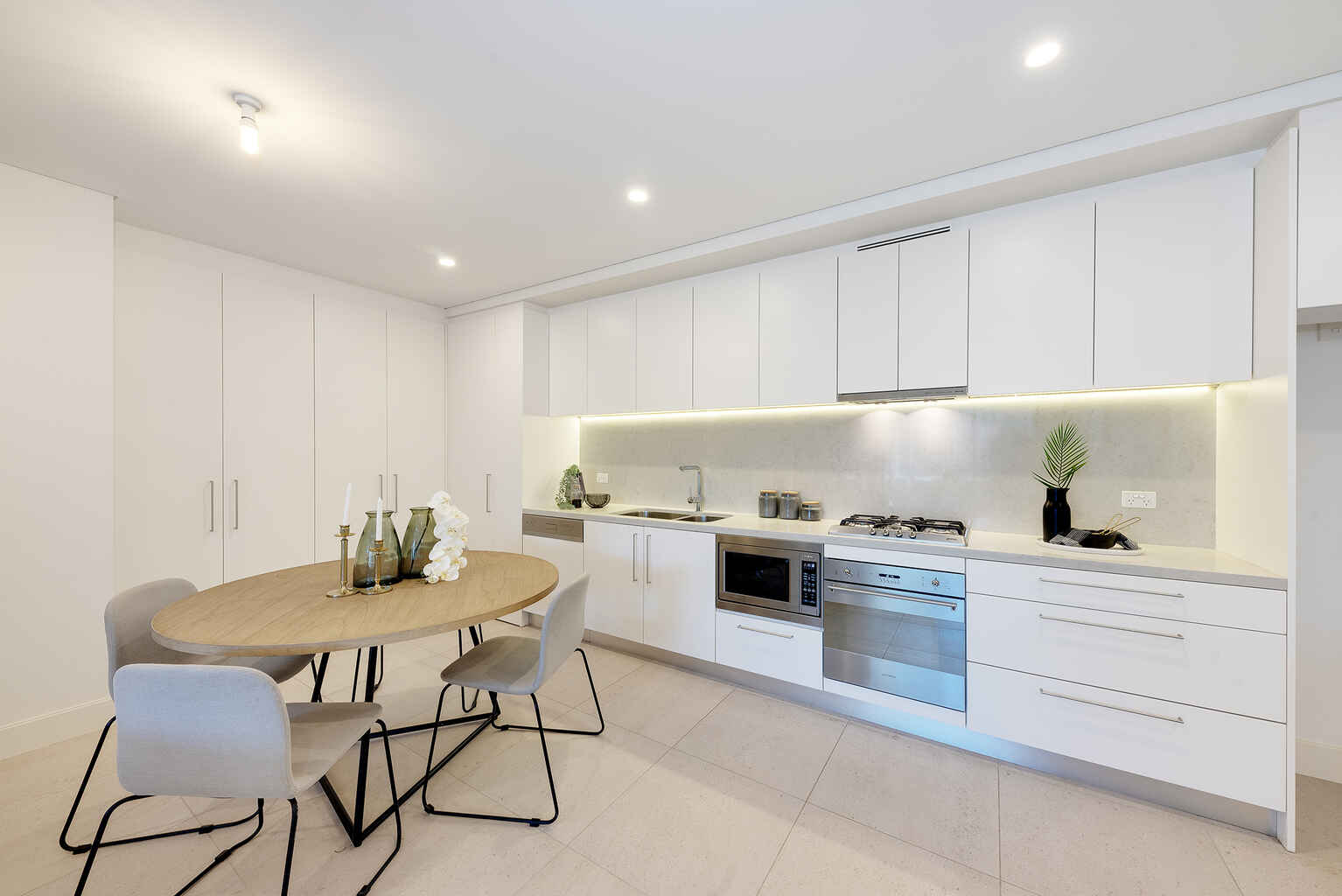 203/160 Sailors Bay Road Northbridge