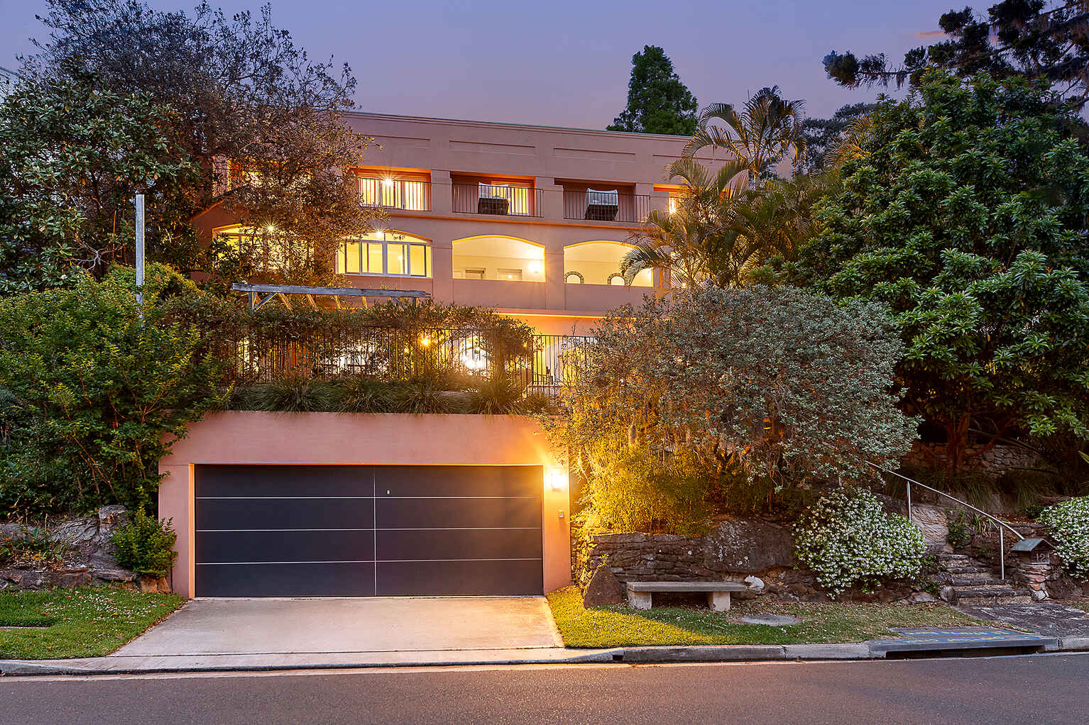 12 Rembrandt Drive Middle Cove