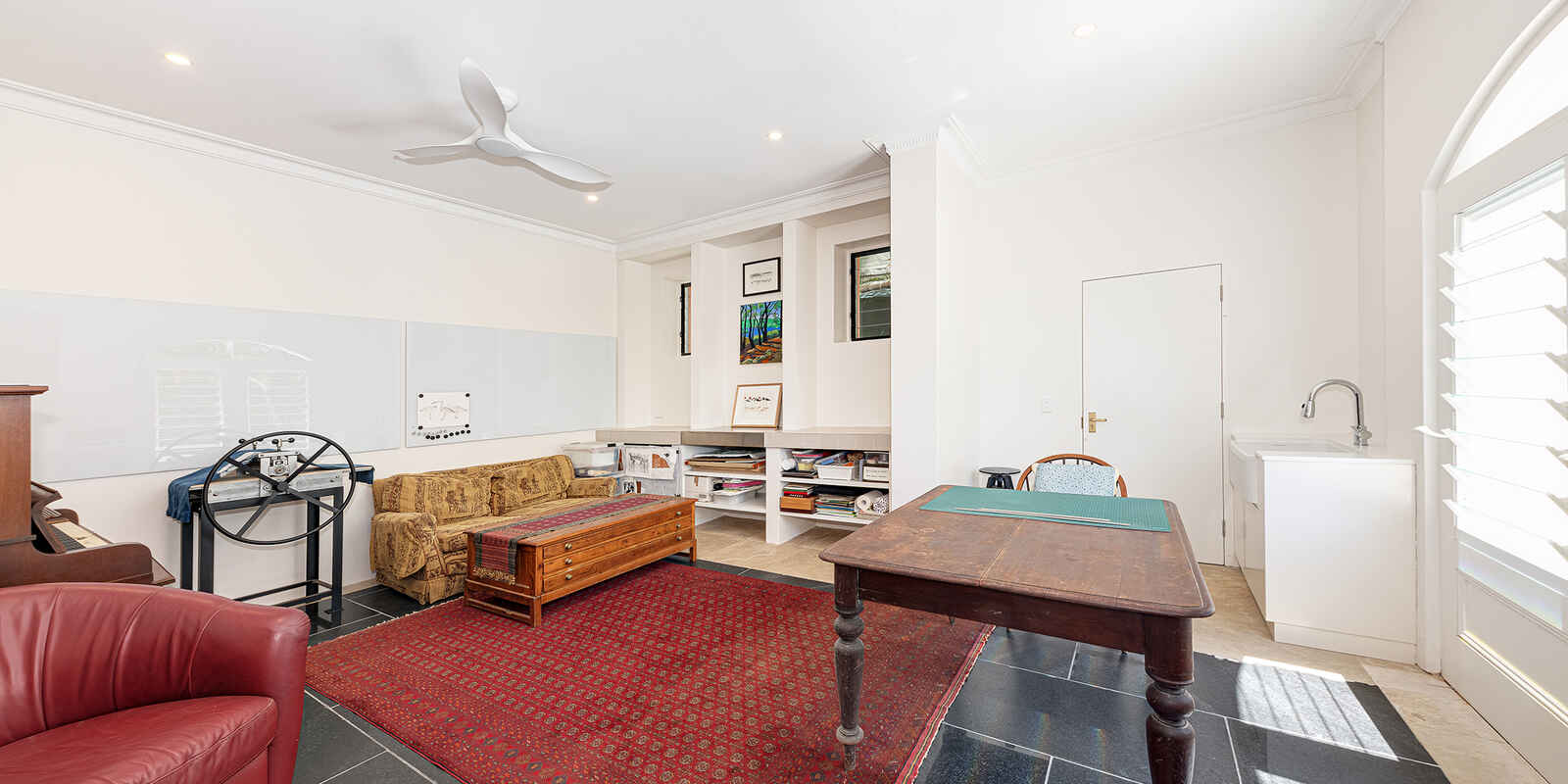 12 Rembrandt Drive Middle Cove 12 Rembrandt Drive Middle Cove