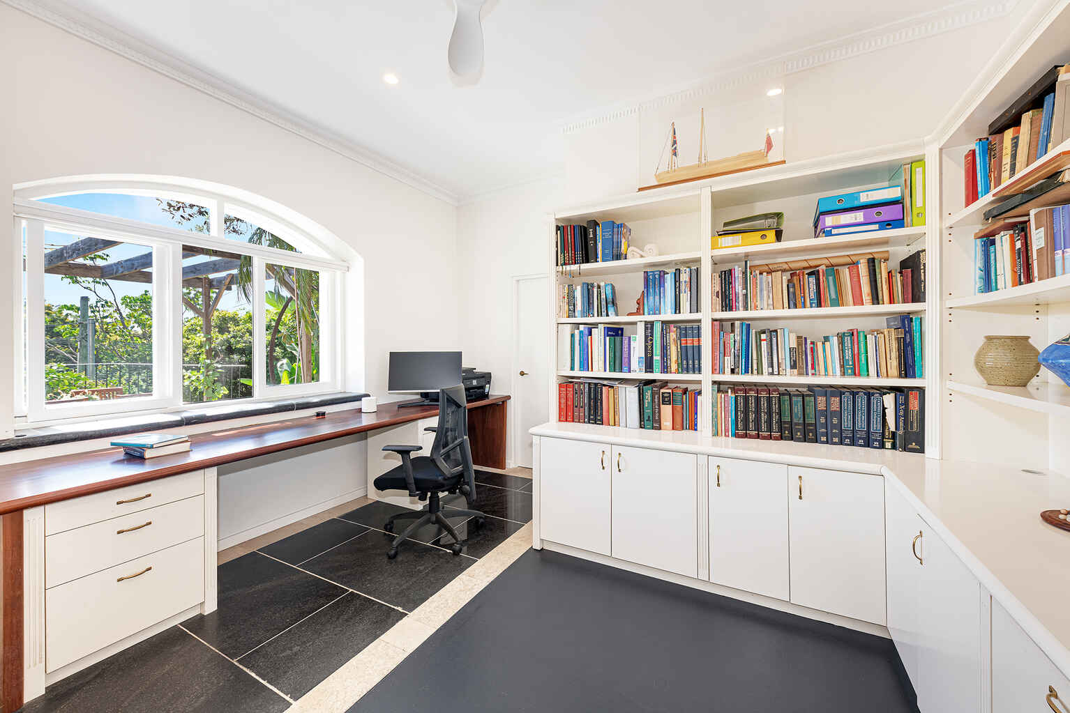 12 Rembrandt Drive Middle Cove