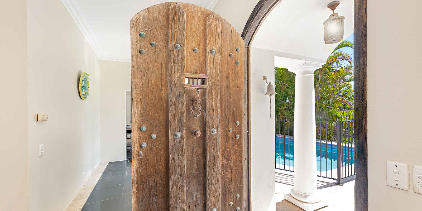 12 Rembrandt Drive Middle Cove 12 Rembrandt Drive Middle Cove