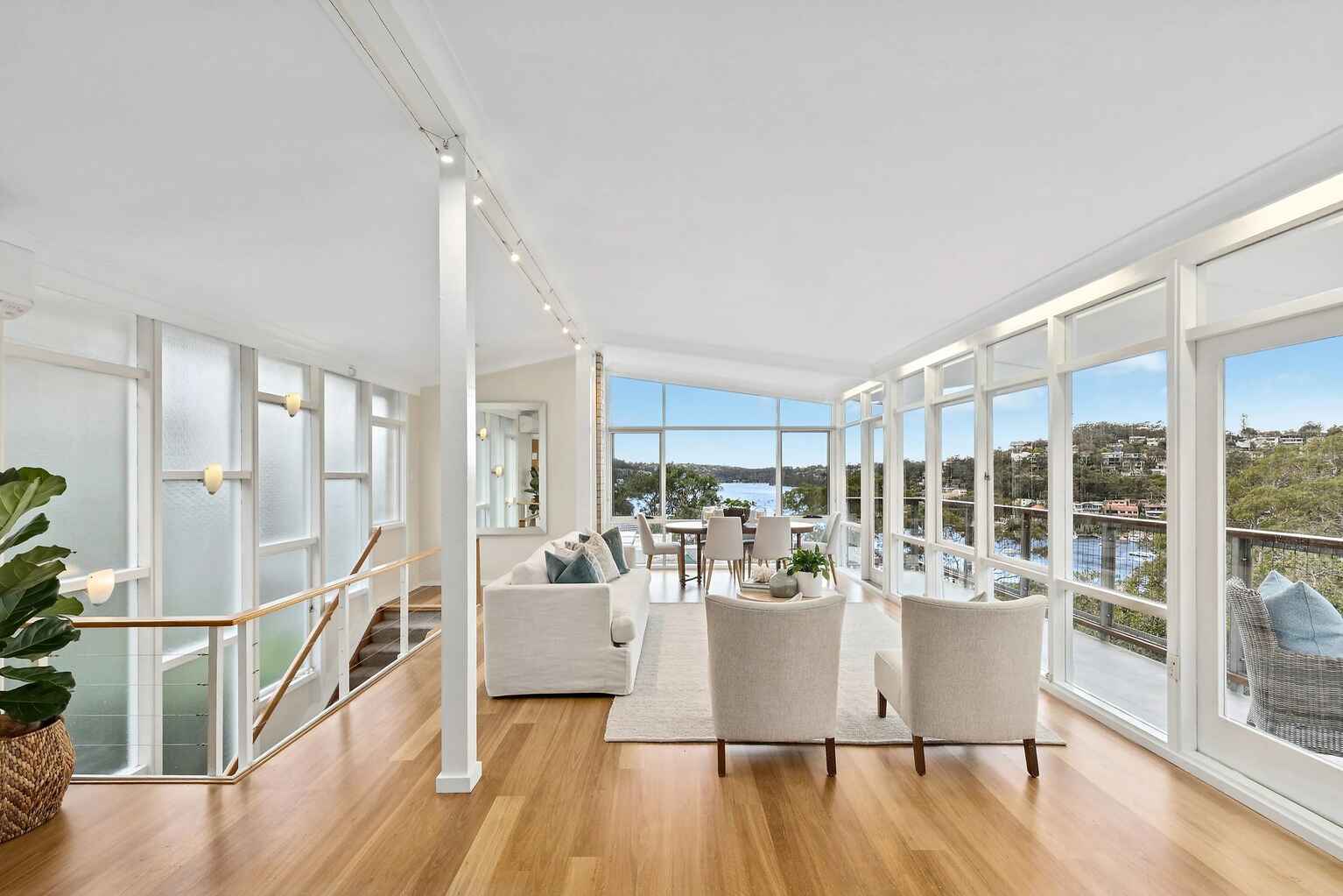 64 The Bulwark Castlecrag