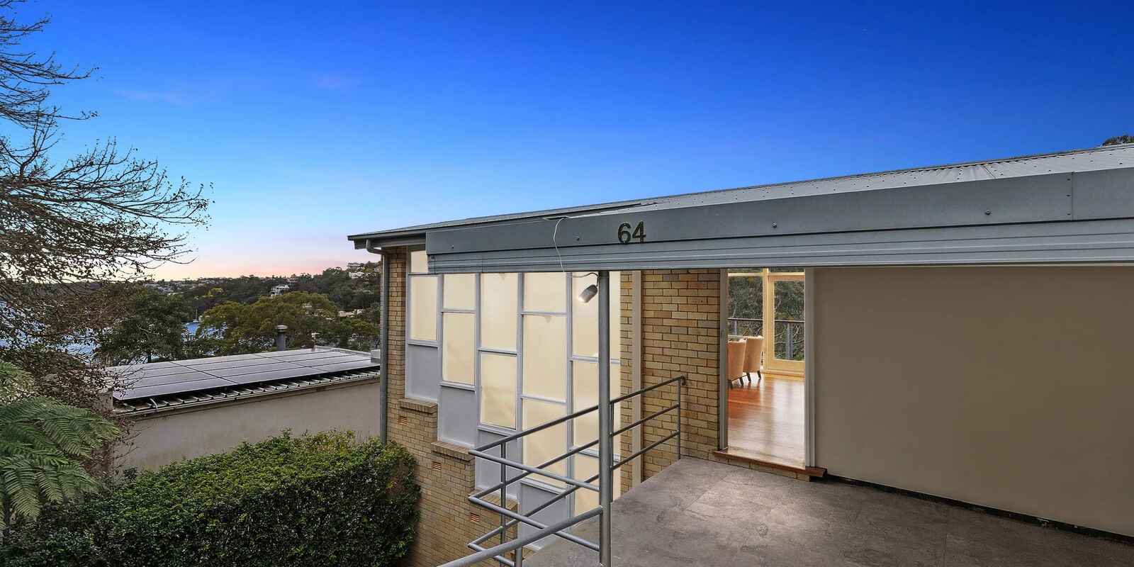 64 The Bulwark Castlecrag