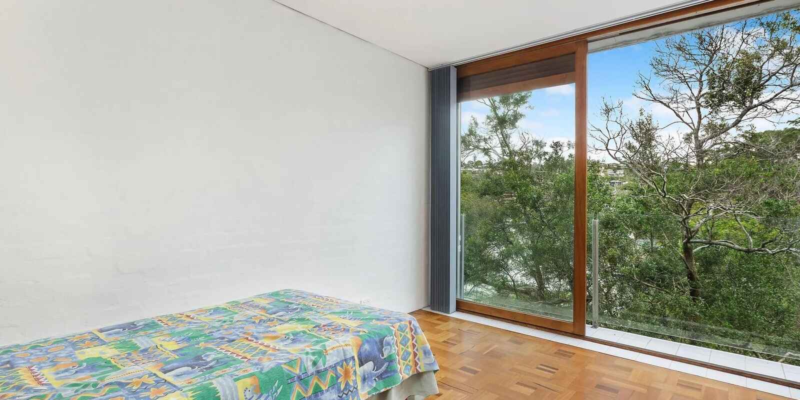 9A  The Barricade Castlecrag