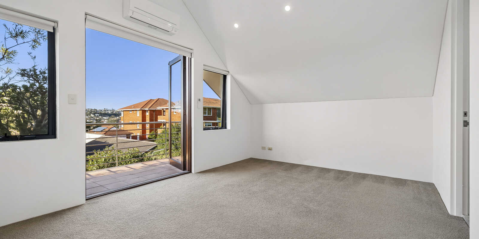 3/13 Roscoe Street Bondi Beach