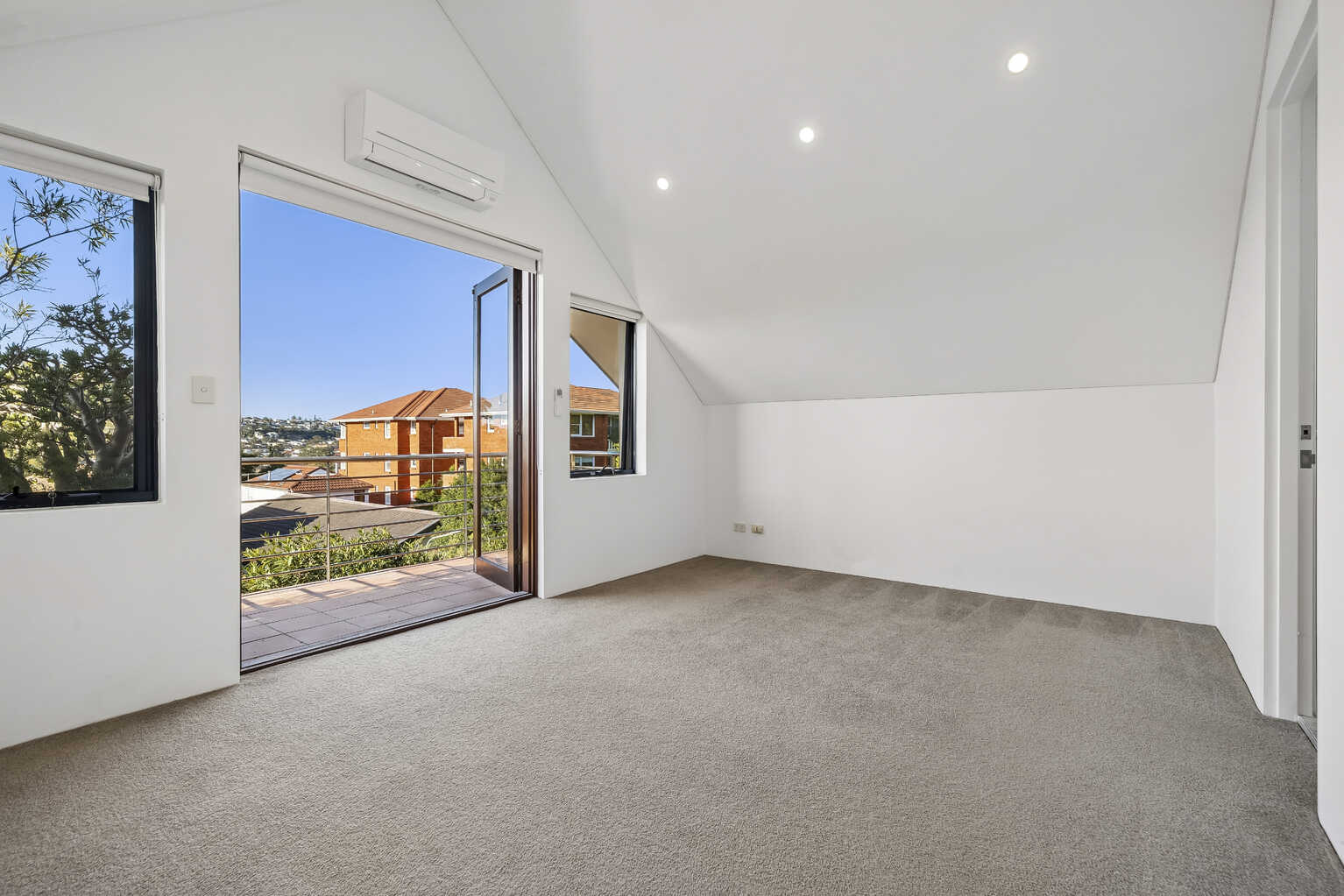 3/13 Roscoe Street Bondi Beach