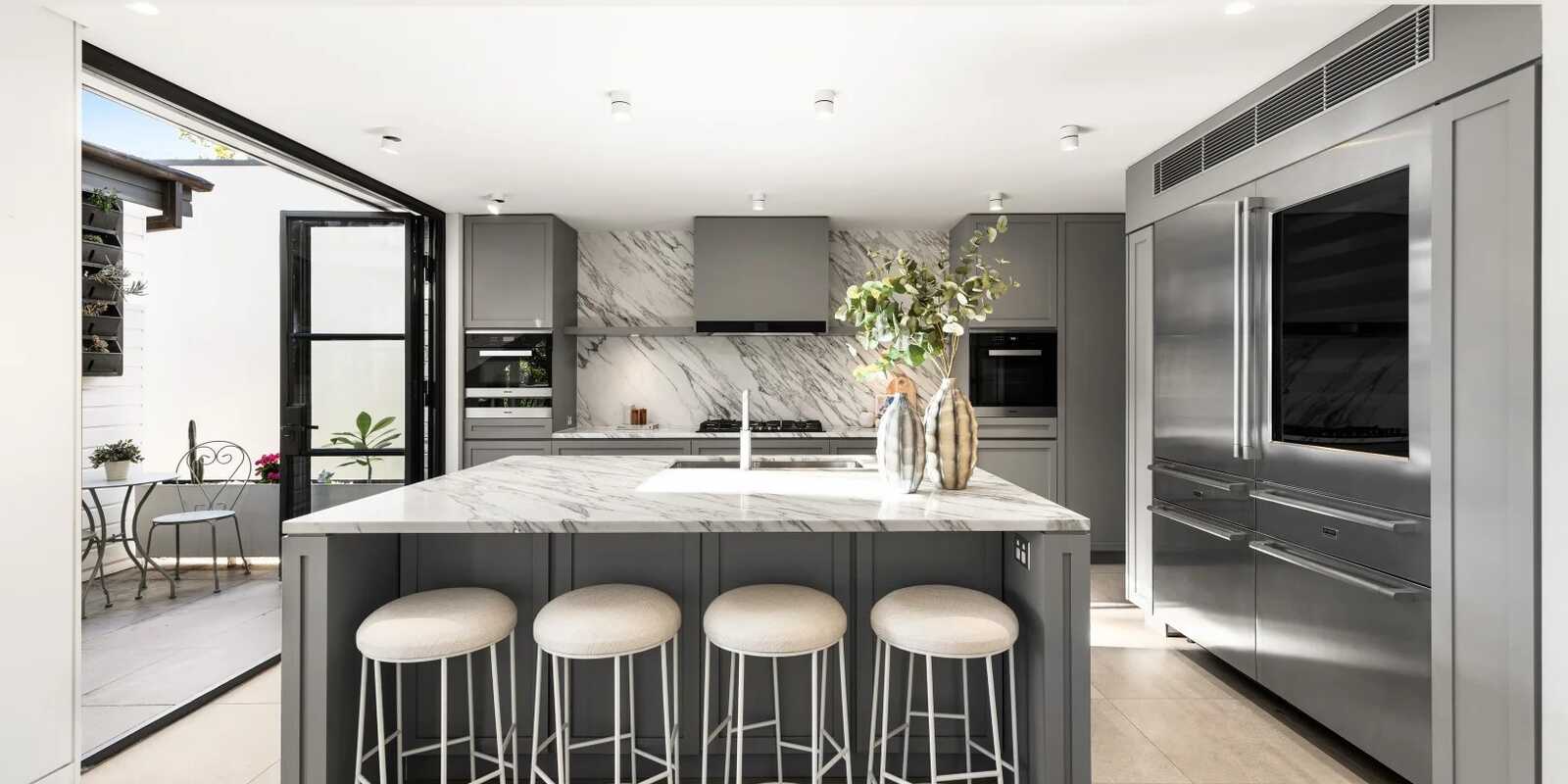 349 Edinburgh Road Castlecrag 349 Edinburgh Road Castlecrag