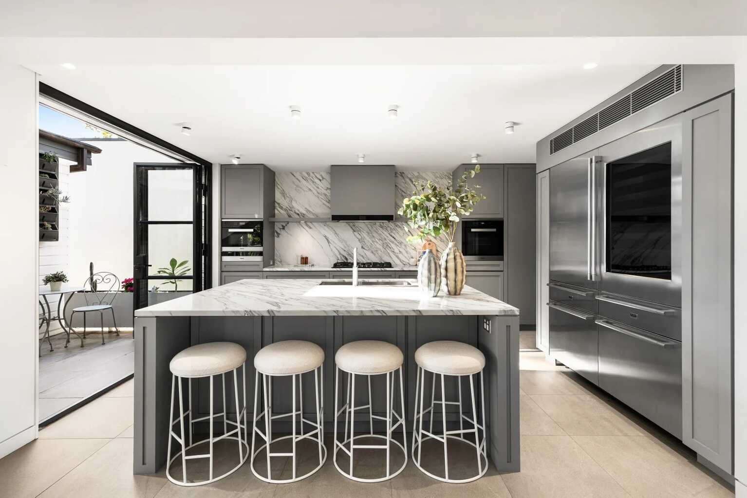 349 Edinburgh Road Castlecrag 349 Edinburgh Road Castlecrag