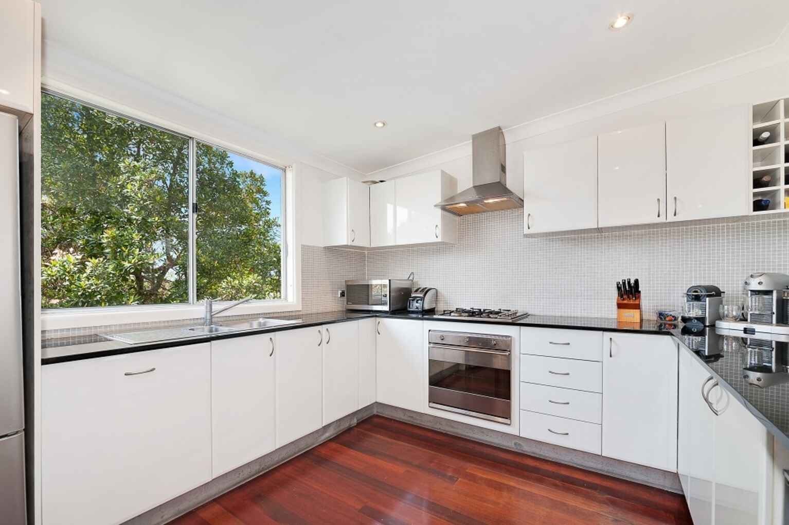 9 Salisbury Road  Willoughby