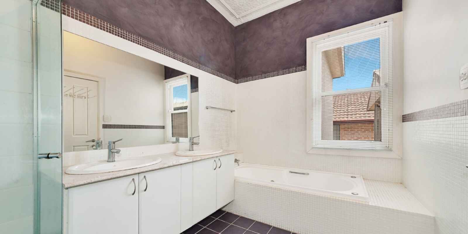 9 Salisbury Road  Willoughby