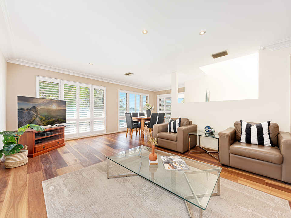 2/42A  Pine Street East Cammeray