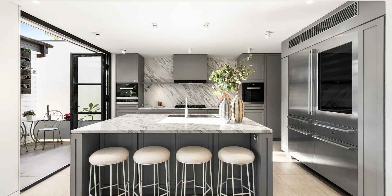 349 Edinburgh Road Castlecrag 349 Edinburgh Road Castlecrag