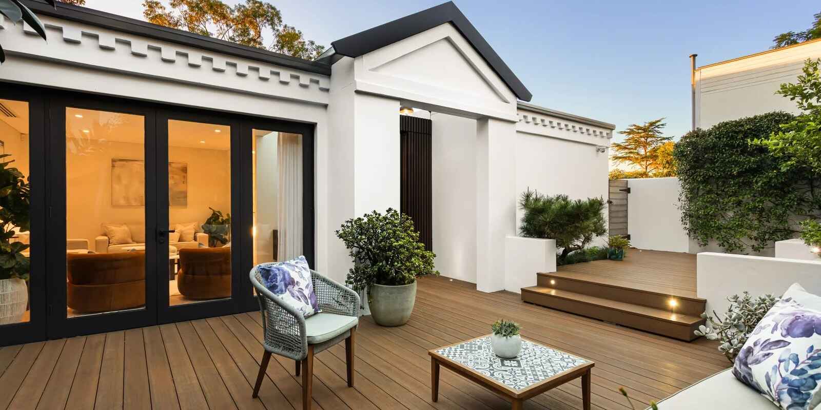 349 Edinburgh Road Castlecrag 349 Edinburgh Road Castlecrag